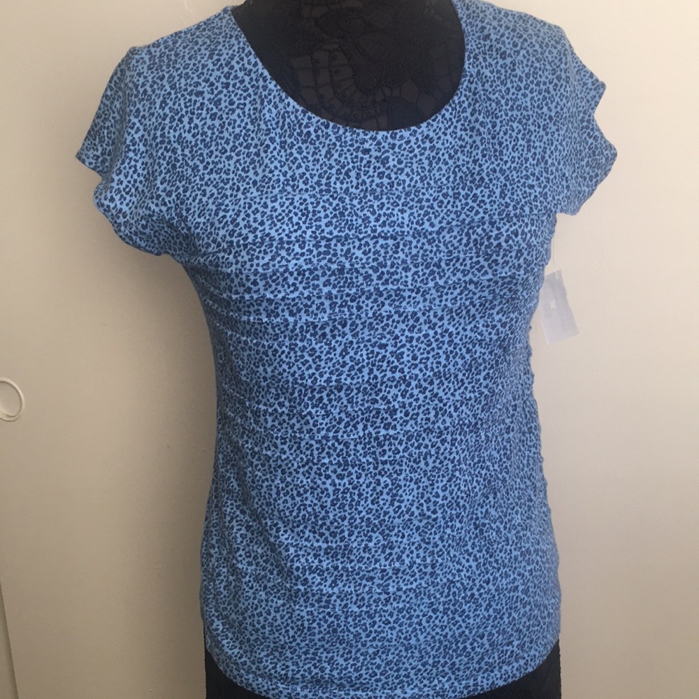 Liz Claiborne blue animal print blouse